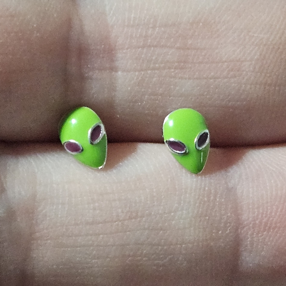 925 Sterling Silver Gold Green Alien Head UFO Outerspace Stud Earrings